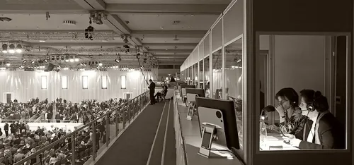 Dolmetschtechnik für internationale Events bei The Cue Group mieten